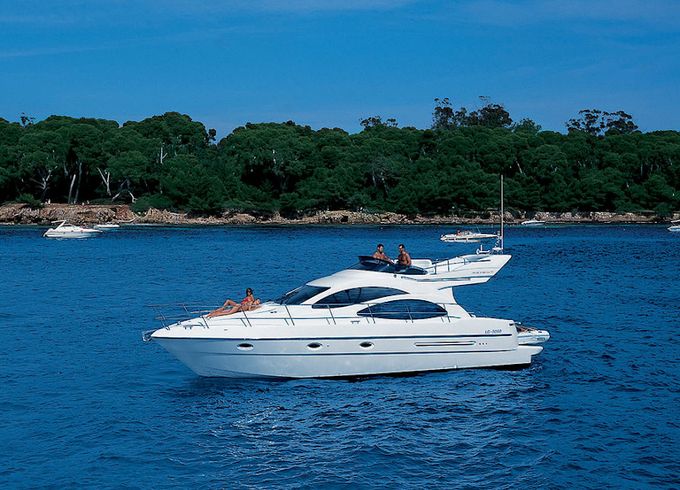 Azimut 42 EL