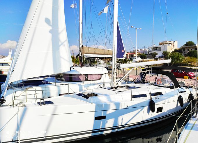 Hanse 458  ( Xristina)