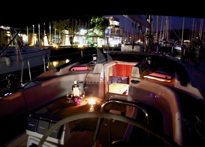 Sail Sirius