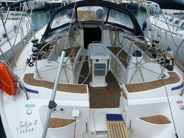 JULIJA II 