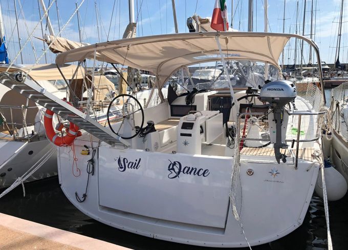 Sail Dance