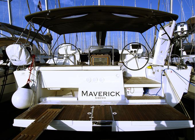 Maverick 