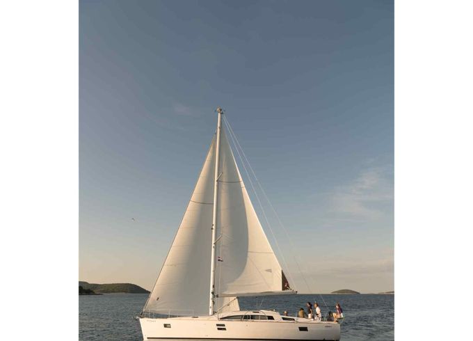 Sea Cloud 3