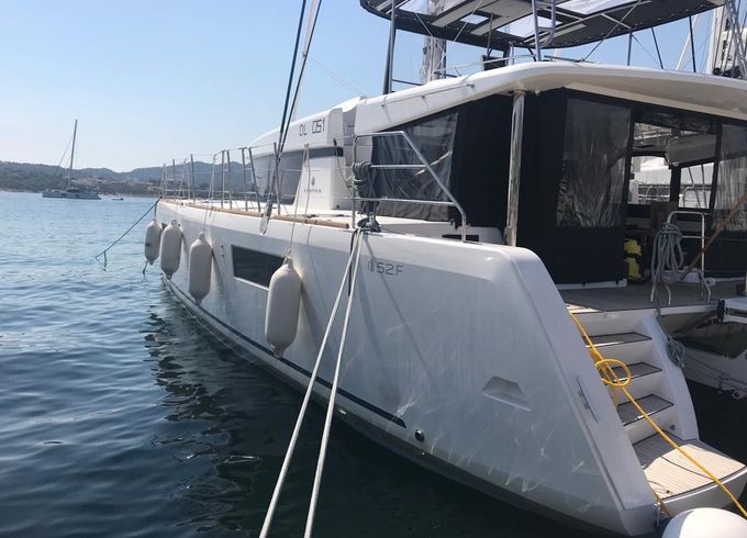 Big Mama (AC, WM, Generator, Inverter, Tender Lift)
