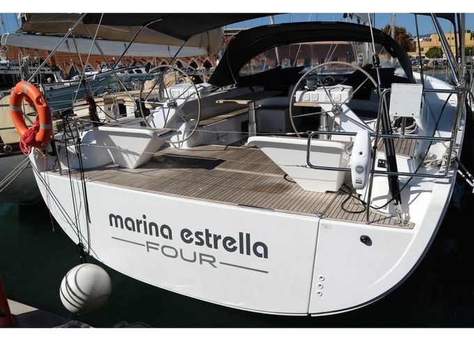 Marina Estrella Four (PMI)
