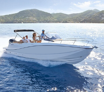 QUICKSILVER ACTIV 675 SUNDECK