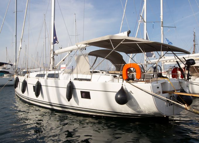 MEDUSA II (generator, air condition, electric barbeque, 1 SUP free of charge)