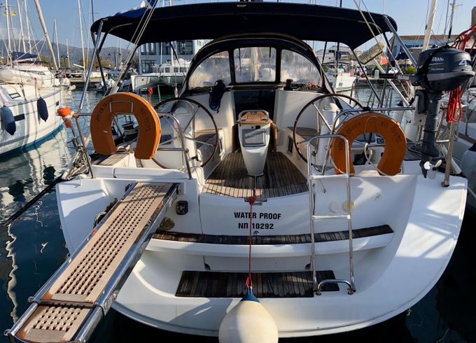 Waterproof (Performance, Diesel Generator, Electric winch, Bow thruster, Yacht heating system, Solar panels, Hydraulic gangway)