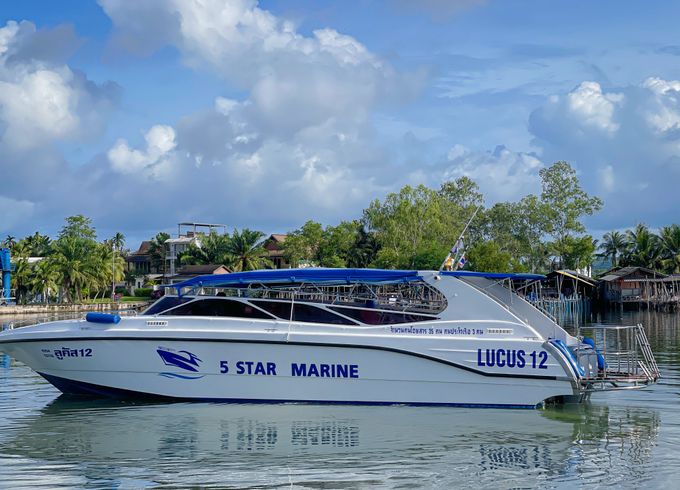 Lucus 12 5 Star Marine