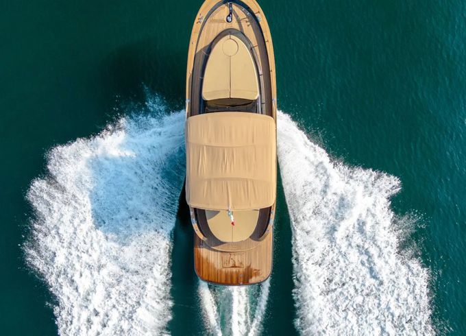 Luxury Gozzo in Positano