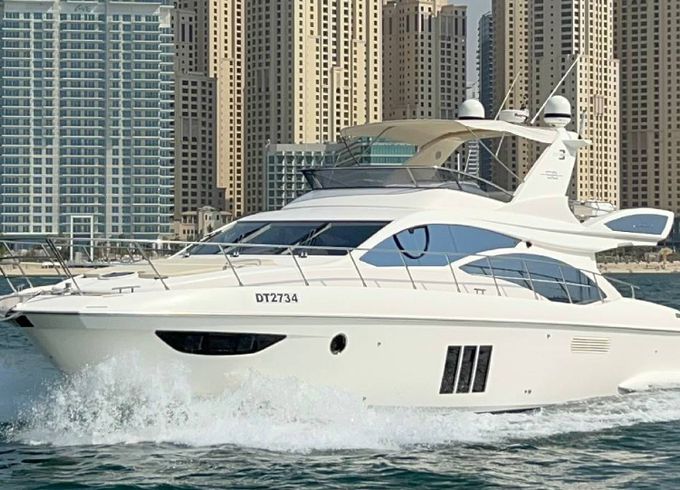 AZIMUT FRIENDS 