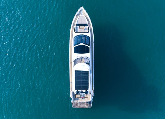 GALEON BELLA