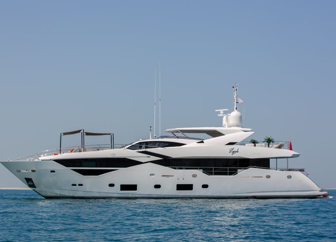 SUNSEEKER 116