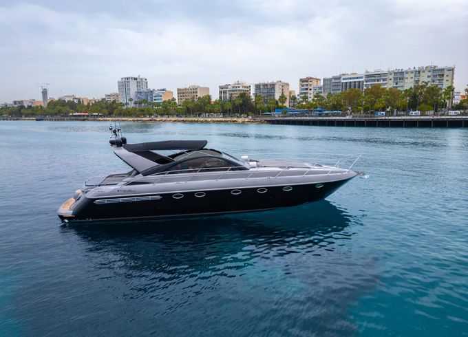 Fairline Targa 48V
