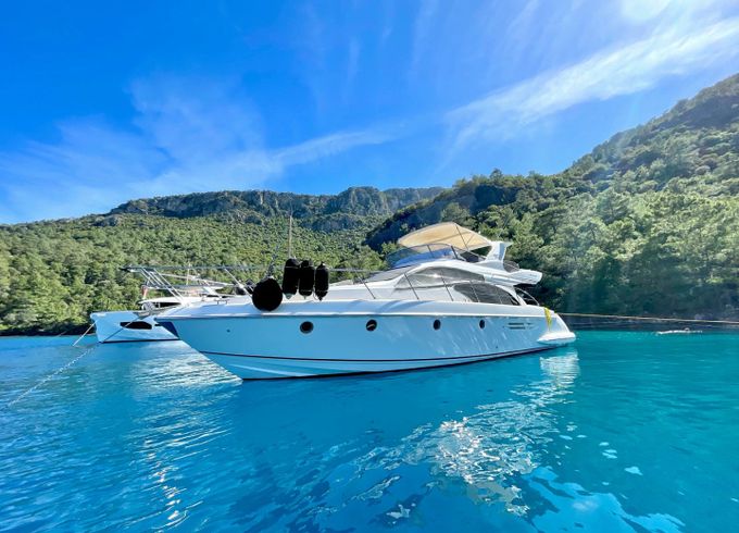 Azimut 50
