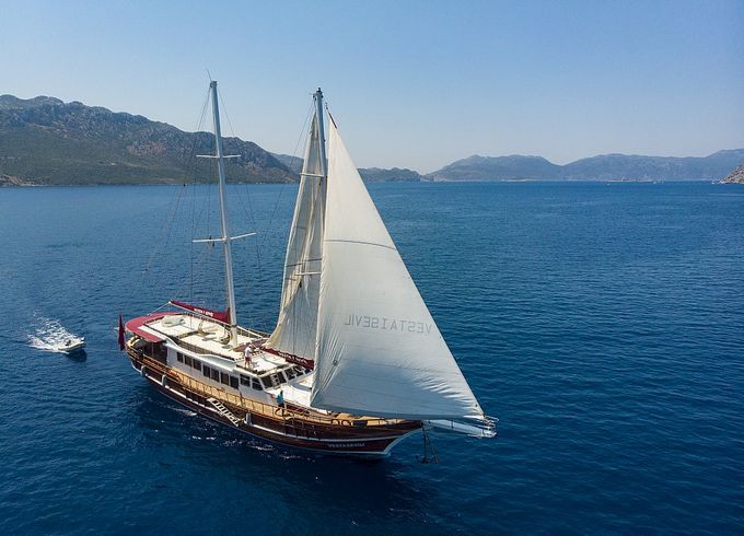 VESTA 1 SEVİL