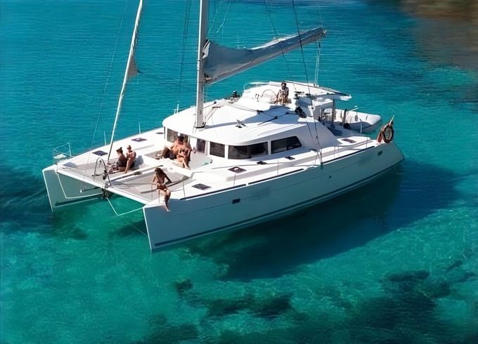 LAGOON 440 (DL)