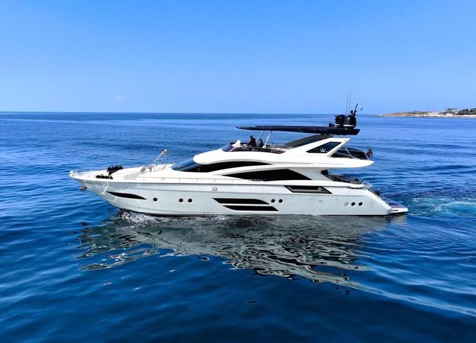Dominator 800