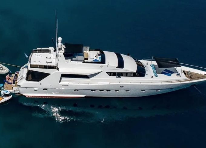 Alpha Marine 90