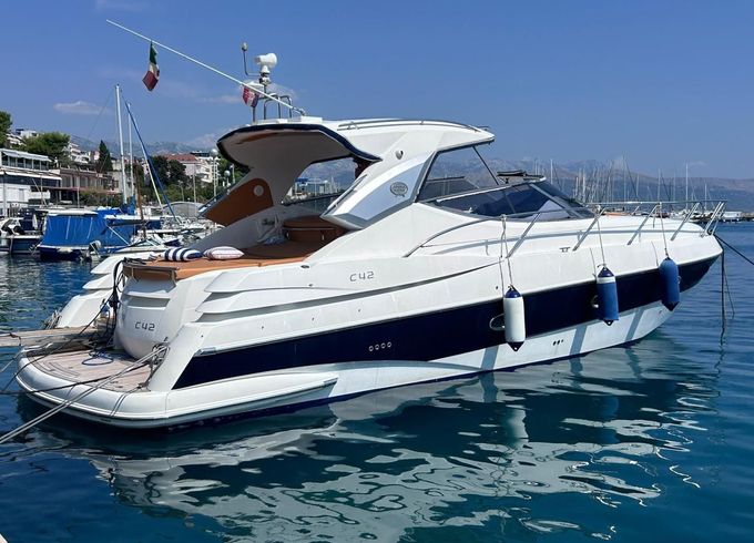 Sessa 42 Hard Top
