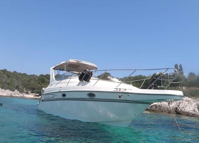 Maxum 2700 SCR