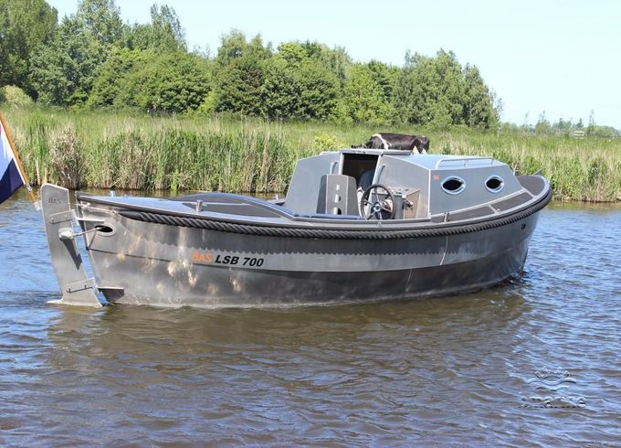 BAS LSB 700 Aluminium Cabin