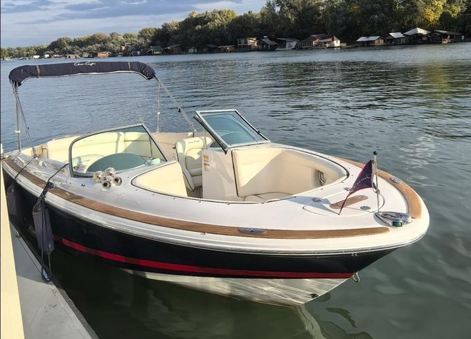 Chris Craft 25 Launch