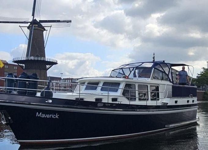 PRIVATEER 40