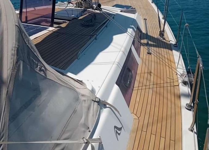 Hanse 470 E