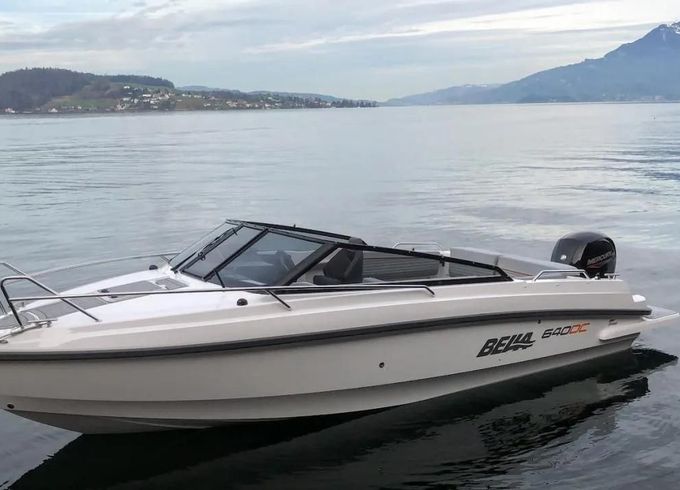 Bella 640 Daycruiser