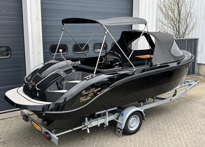 Oud Huijzer 600 Tender