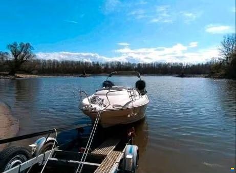 Quicksilver 470 Cabin