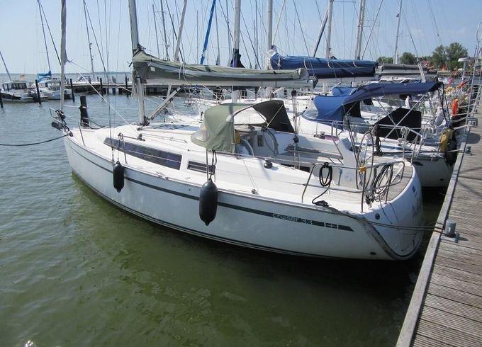 Bavaria Cruiser 33