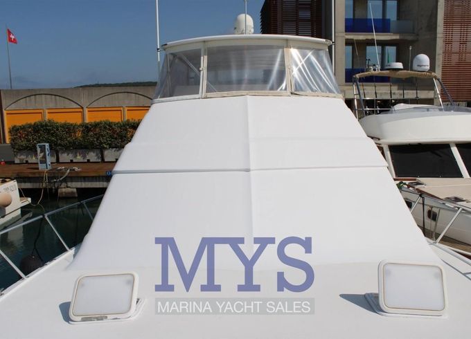 Hatteras 54 Convertible