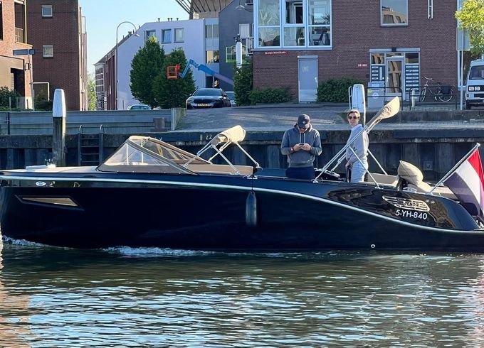 TendR 27 Cabin Inboard