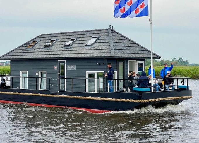 Prins Homeship 1350