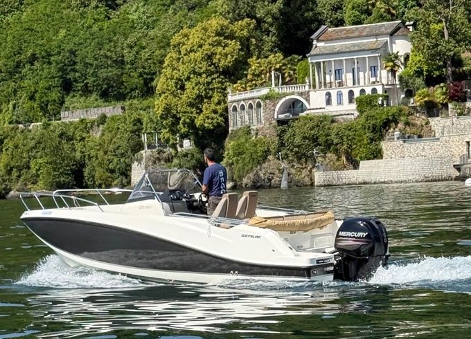 Quicksilver ACTIVE 675