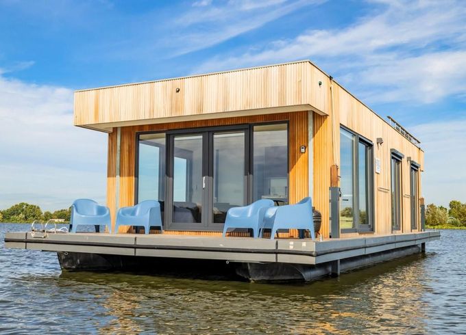 Surla (met Tender) Houseboat 15 Volledig