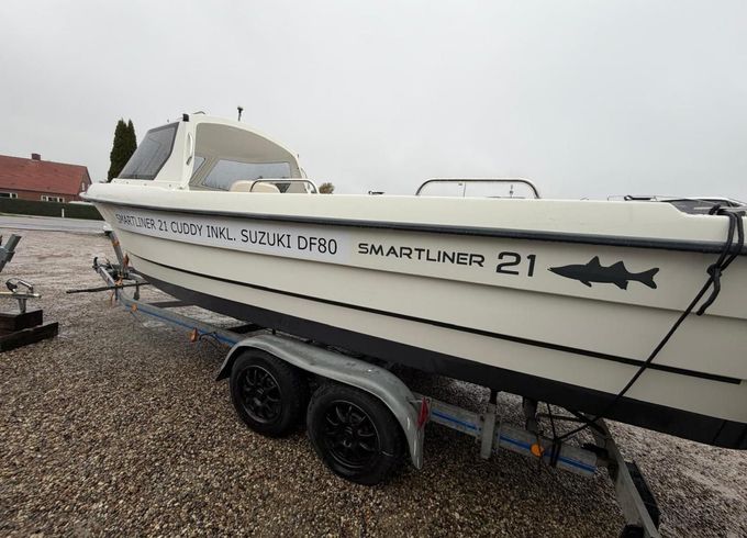 Smartliner 21 Cuddy