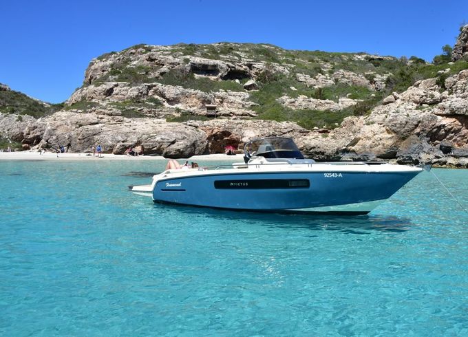 Invictus CX 280