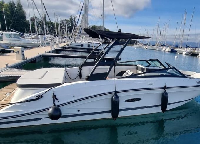 Sea Ray SPX 230 Europe