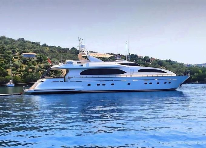 Falcon Yachts GB 102