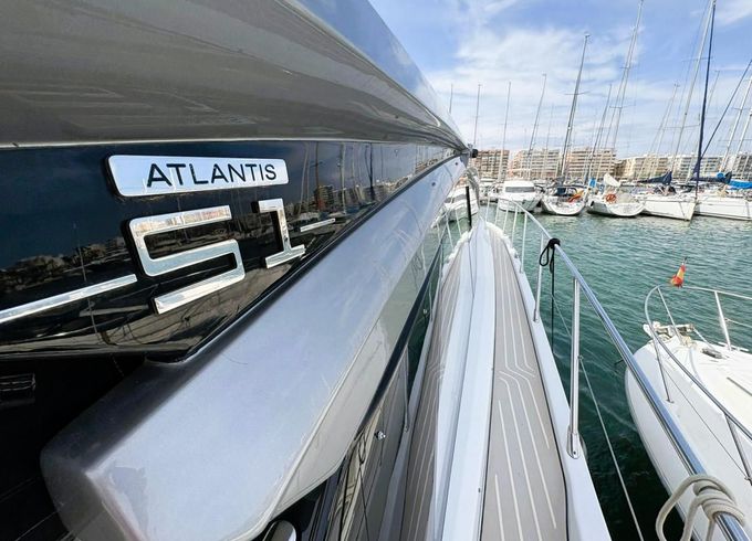 Azimut Atlantis 51