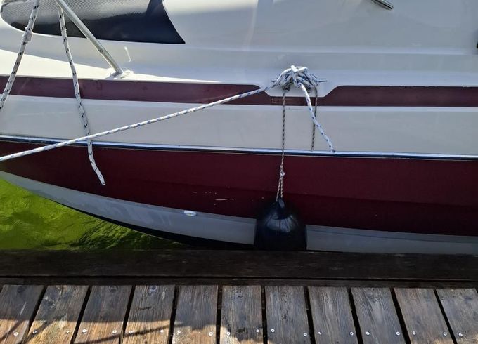 Maxum SRC 2300