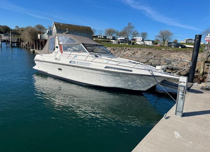 Fjord Dolphin 900