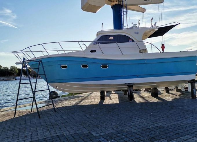 Cantiere navale Viareggio Bellcraft 1000