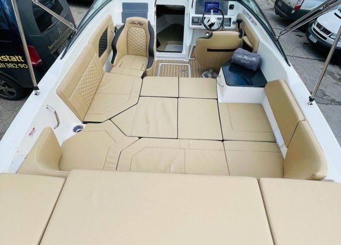 Sea Ray 230 SSOE SUNSPORT