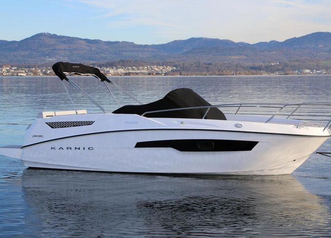 Karnic SL652 Hensa Edition