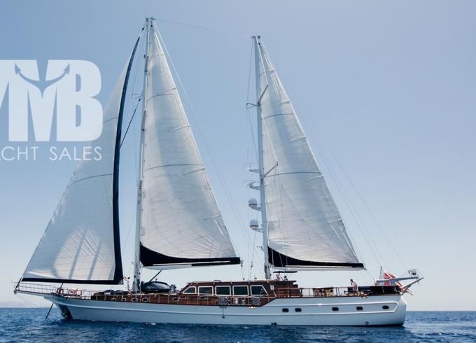 34 m Steel Custom
