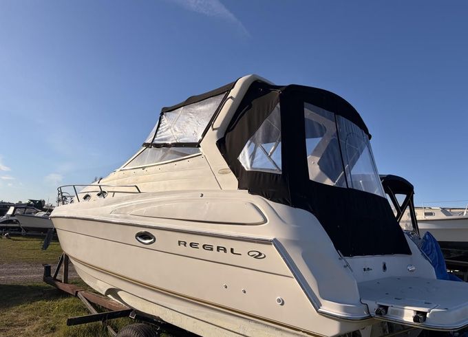 Regal 2760